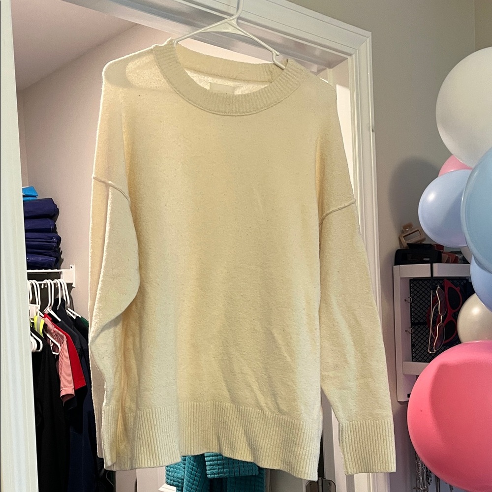 Aerie Cream Crew Neck Sweater
